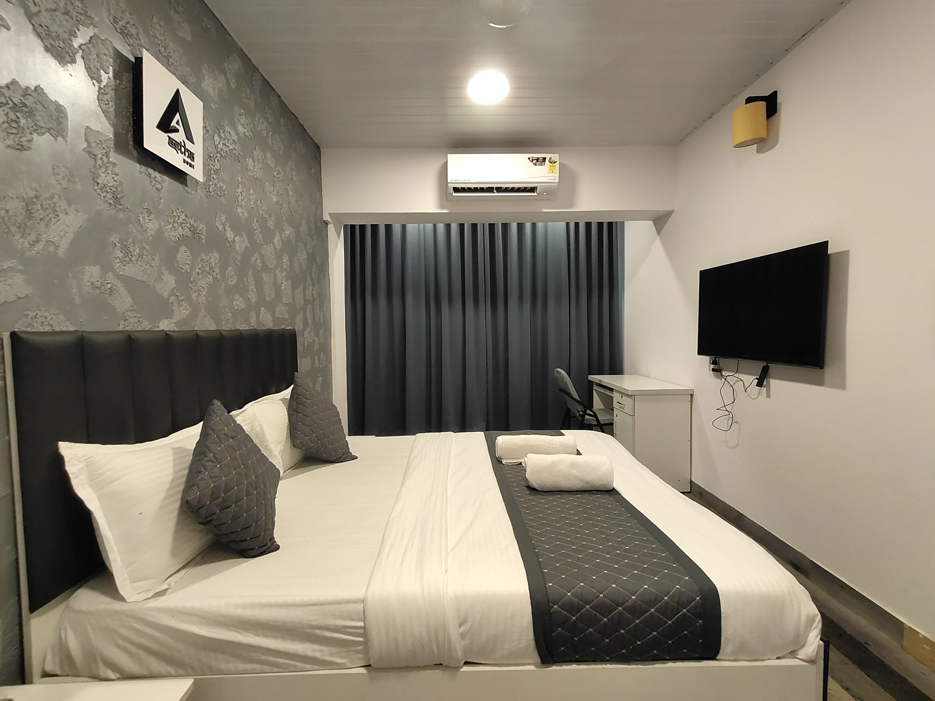 room-4