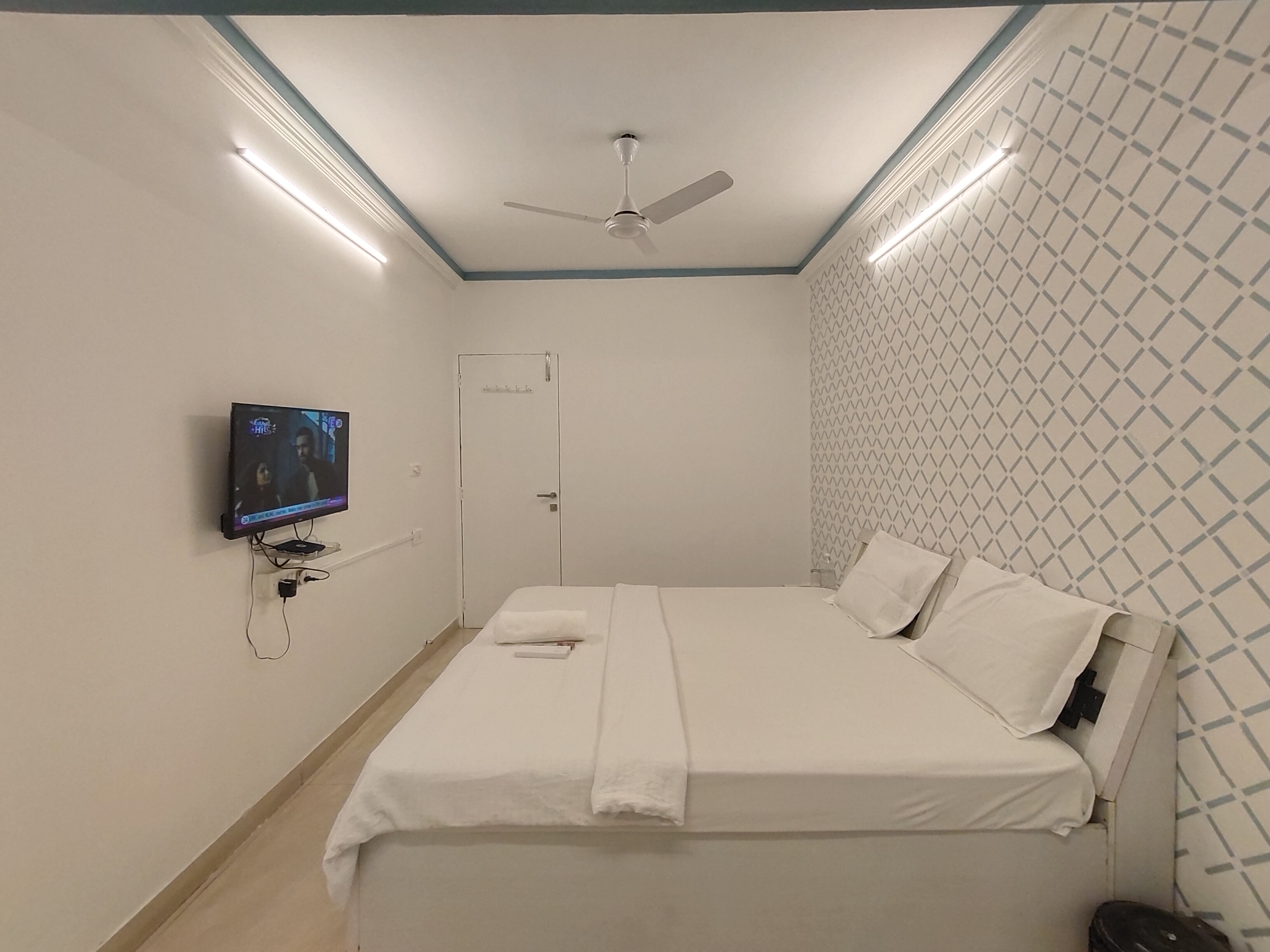 room-8