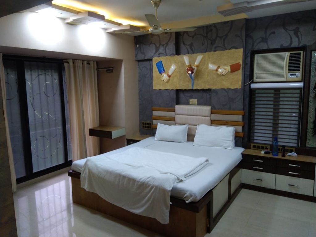 room-8