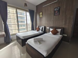 Apartment Hotel In Kandivali Borivali East